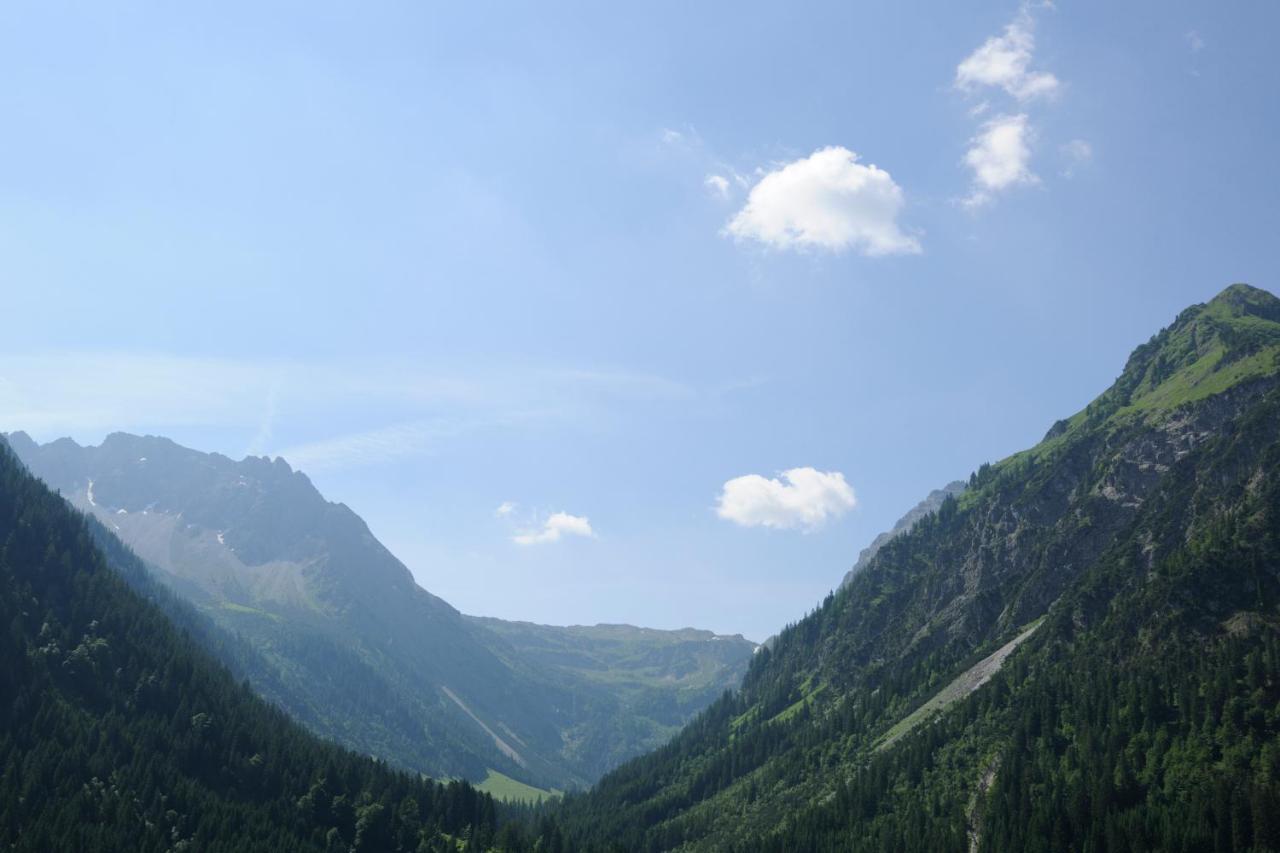 Der Kleinwalsertaler Rosenhof Hotel Mittelberg Luaran gambar